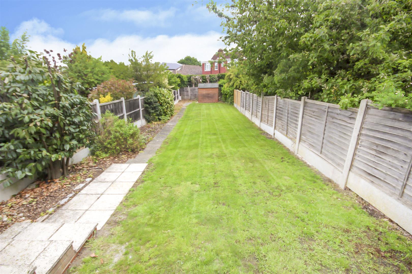 Robin Hood Road, Brentwood Keith Ashton